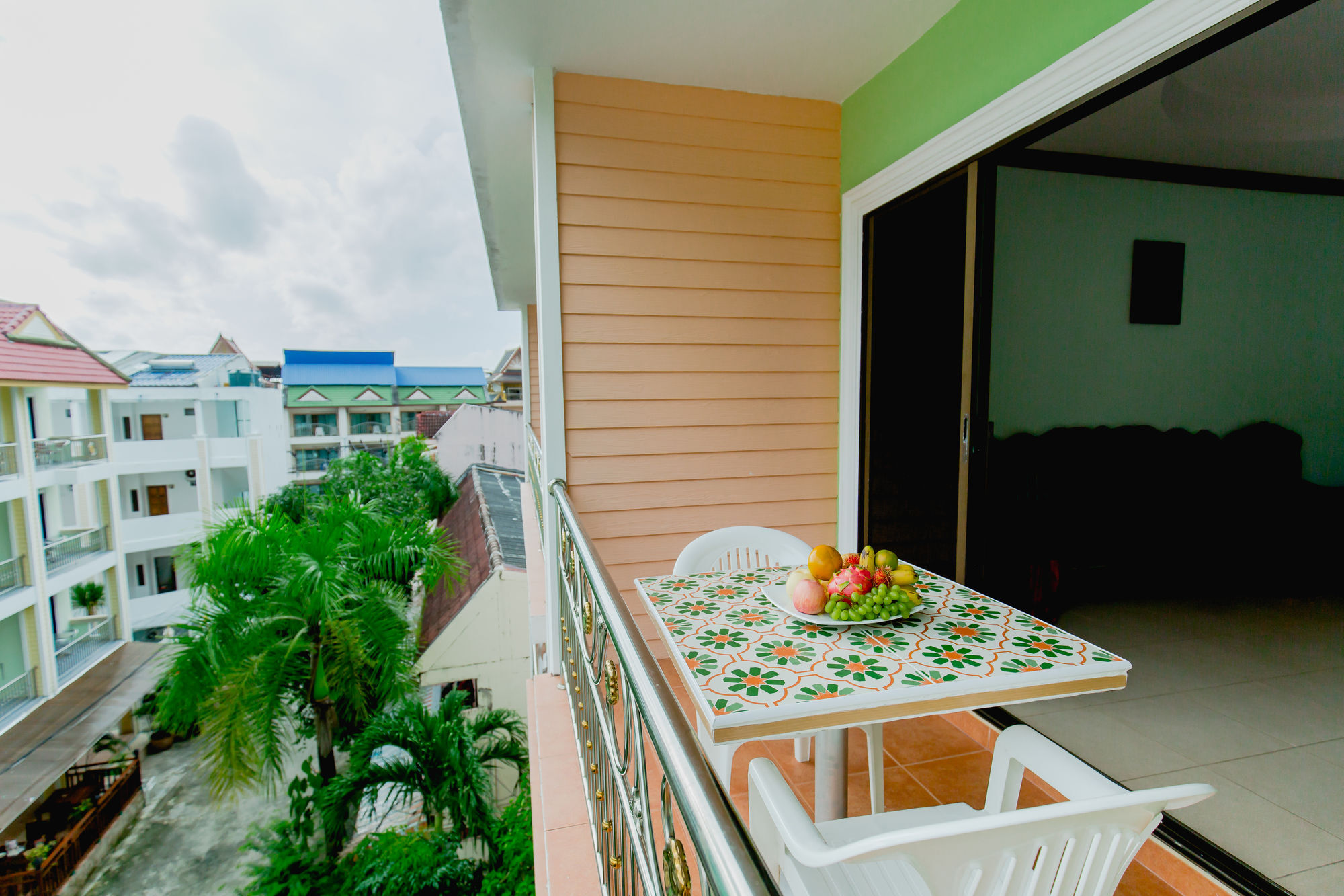 Rk Guesthouse Patong Exterior foto